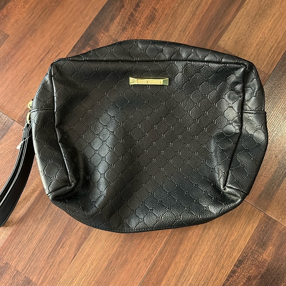 Steve Madden Quilted Black Toiletry Travel Bag
